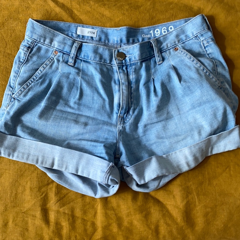 GAP 1969 Jean Shorts